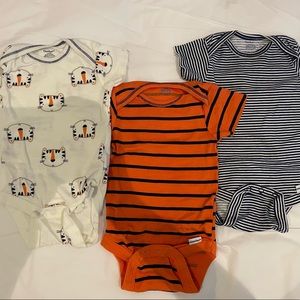 Gerber Onesies 3-6 Months